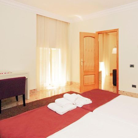 Bet Apartments - Apartments Catedral Valencia Buitenkant foto