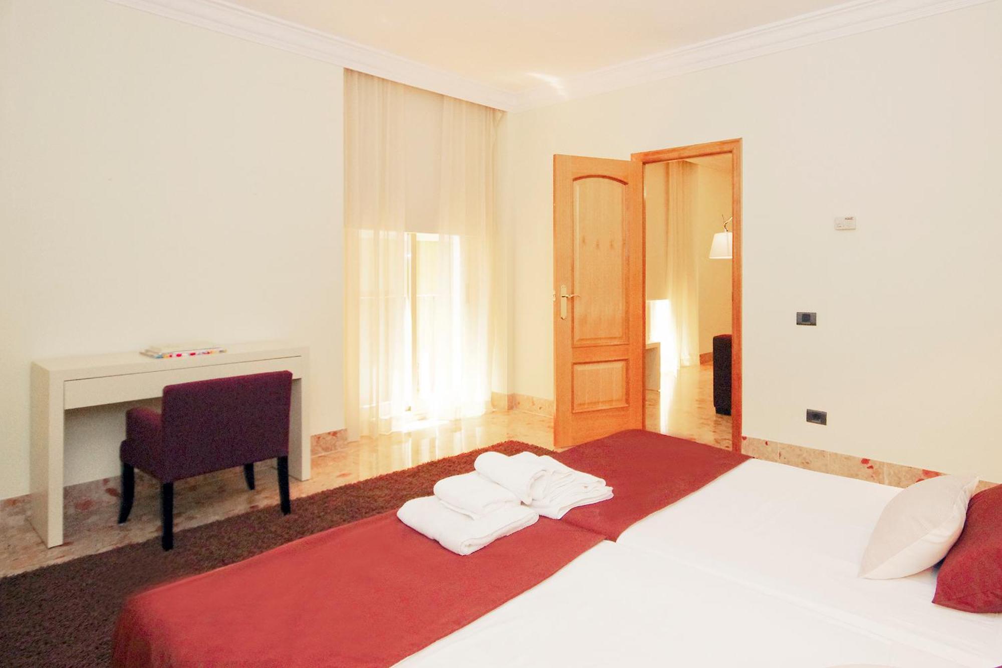 Bet Apartments - Apartments Catedral Valencia Buitenkant foto