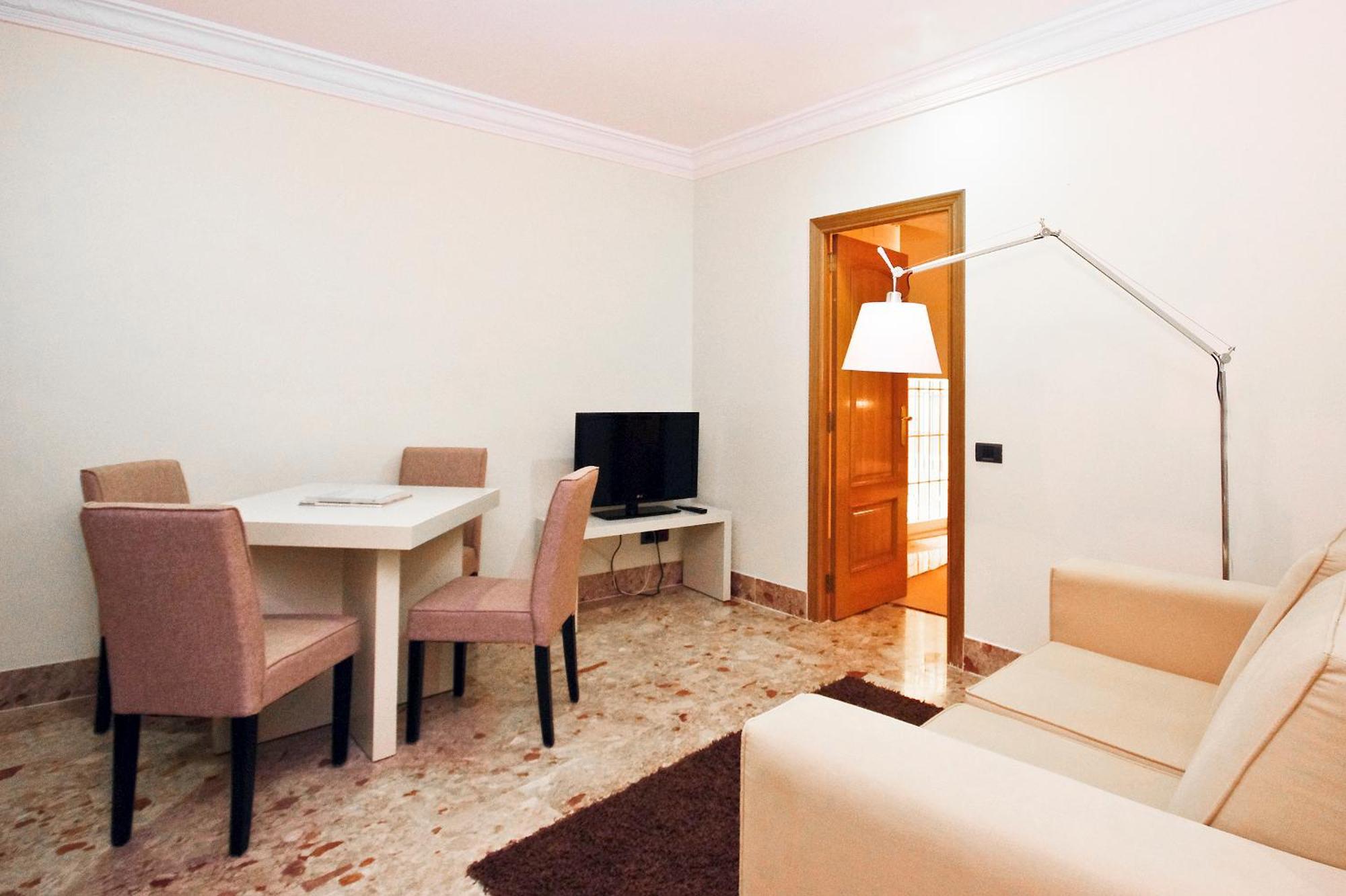 Bet Apartments - Apartments Catedral Valencia Buitenkant foto