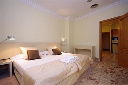 Bet Apartments - Apartments Catedral Valencia Buitenkant foto